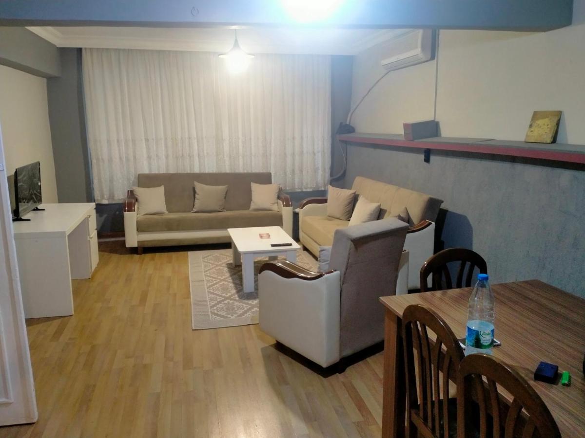 2 Bedrooms Central Area Located Appartment 1Floor Provincia di Provincia di Istanbul Esterno foto