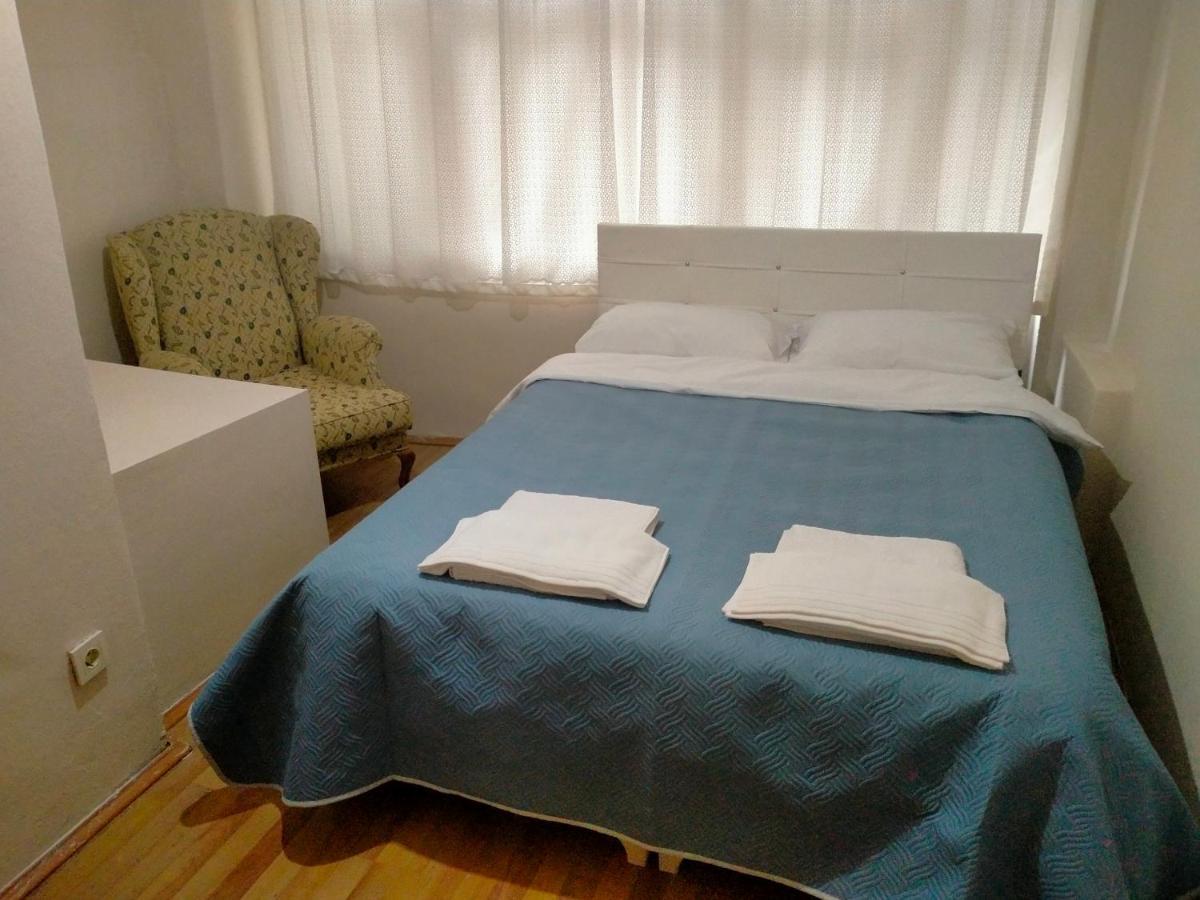 2 Bedrooms Central Area Located Appartment 1Floor Provincia di Provincia di Istanbul Esterno foto